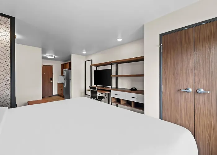 Everhome Suites Brownsville