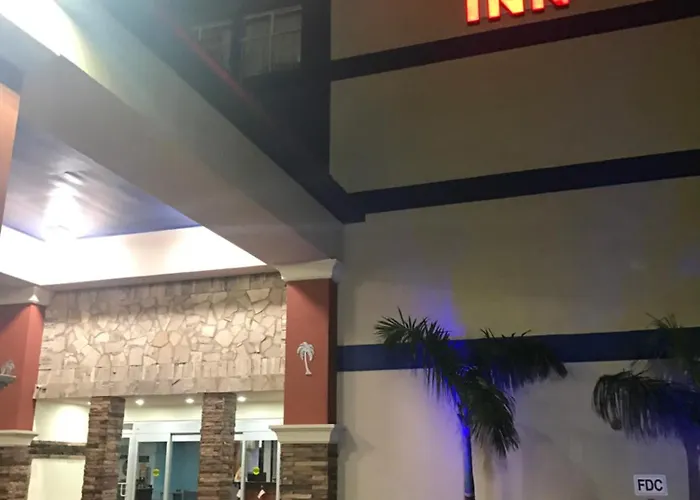 Blue Bay Inn And Suites